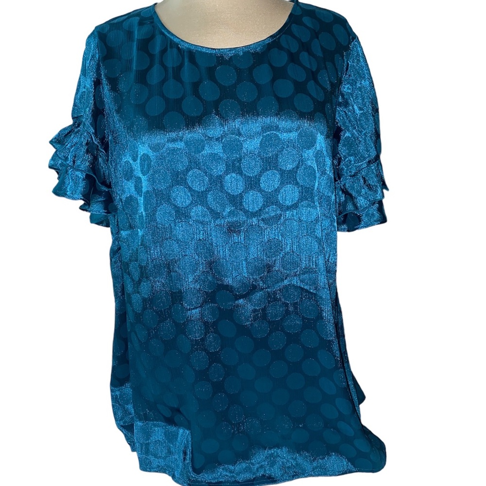 Lane Bryant blouse short flutter sleeves rounded neckline polka dot Size 16